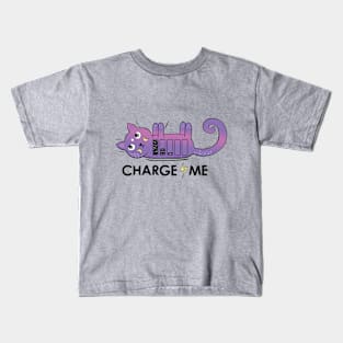 Charge me! Mobile cat Kids T-Shirt